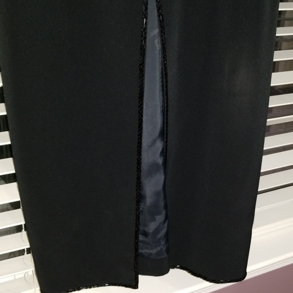 Dress - Picture 4 of 5